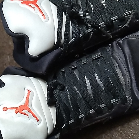 Jordan's - Picture 2 of 4